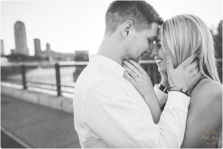 stone arch engagement. leslie larson photography 9