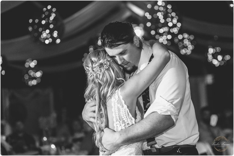 Dixons Apple Orchard Cadott, WI Leslie Larson Photography Brittni